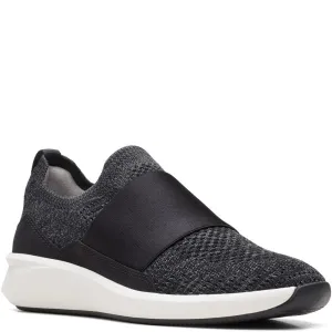 Clarks Un Rio Knit  Shoes