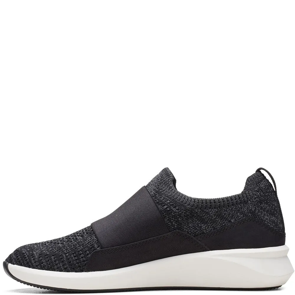 Clarks Un Rio Knit  Shoes